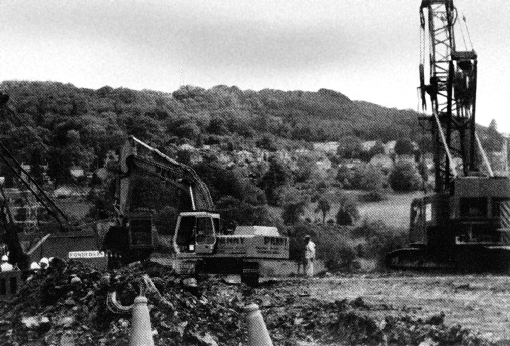 Solsbury Hill protests